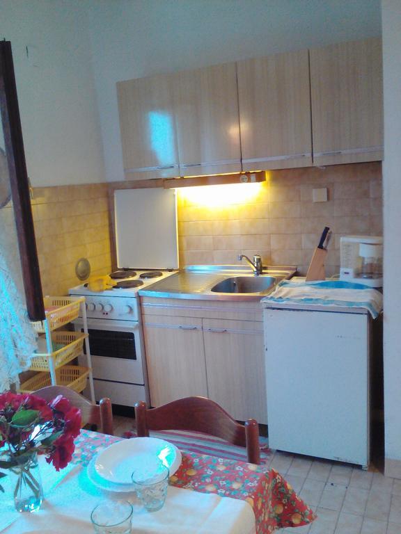 Green Quiet Apartments โวดีเซ ภายนอก รูปภาพ